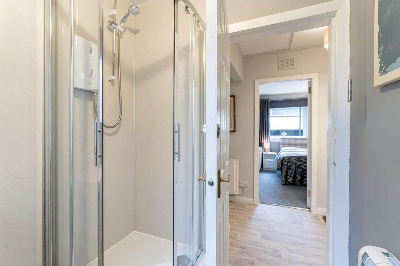 Ground-Fl Two Bedroom Apartment In Bridge Of Allan Zewnętrze zdjęcie